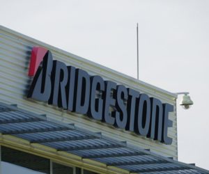 Bridgestone obnovil výrobu v Evropě již v celém rozsahu