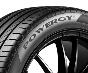 Pirelli přichází s novou letní pneumatikou Powergy