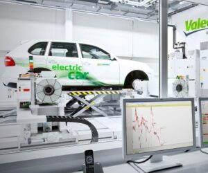 Valeo posiluje své vedoucí postavení v oblasti elektromobility: převzetí 100% podílu ve společnosti Valeo Siemens eAutomotive