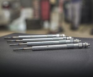 Žeraviace sviečky NGK v centre pozornosti