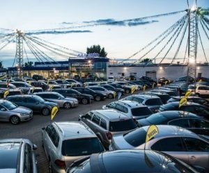 „Stálice“ verzus „skokani“ na trhu ojazdených áut
