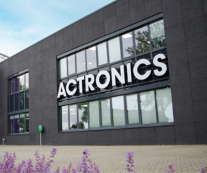 Společnost LKQ Europe převzala firmu ACtronics